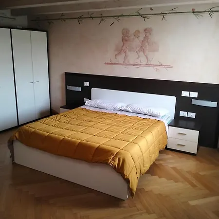 Guest house La Castellana *